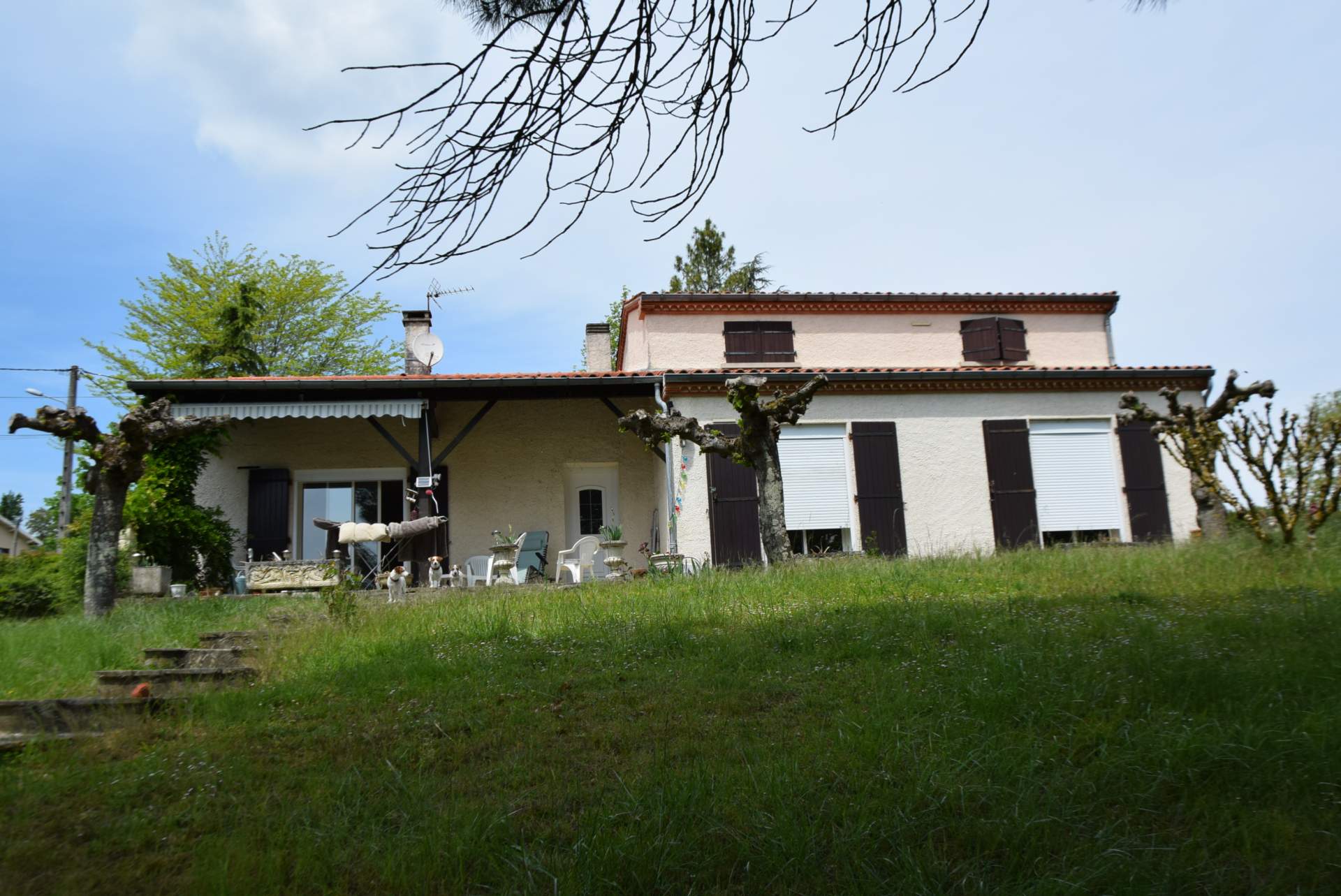 Grande maison familiale aux portes de Graulhet